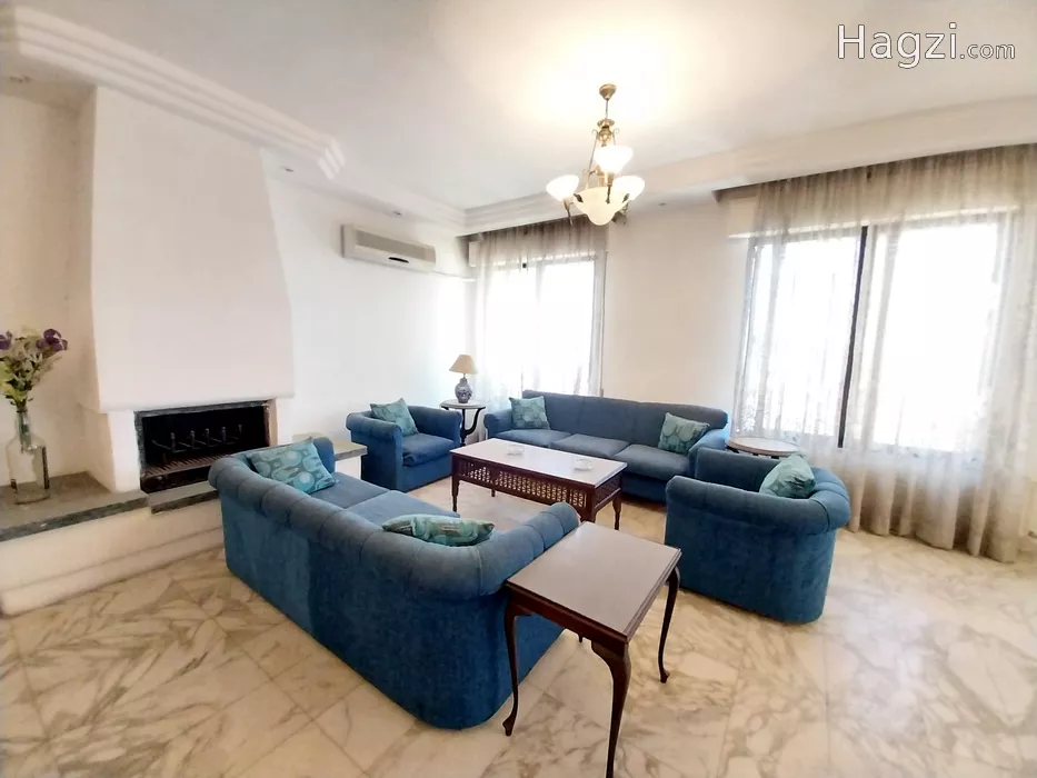 Image slider -  - main image