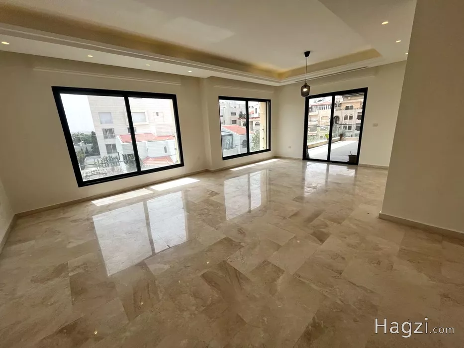 Image slider -  - main image