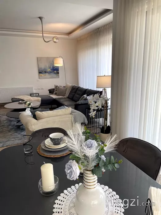 Image slider -  - main image