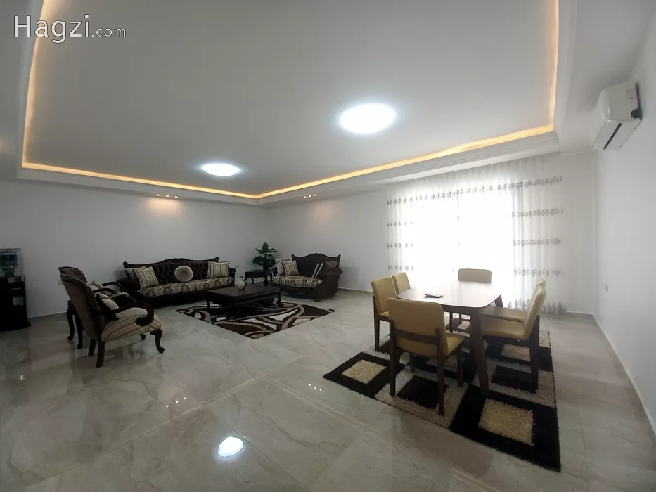 Image slider -  - main image