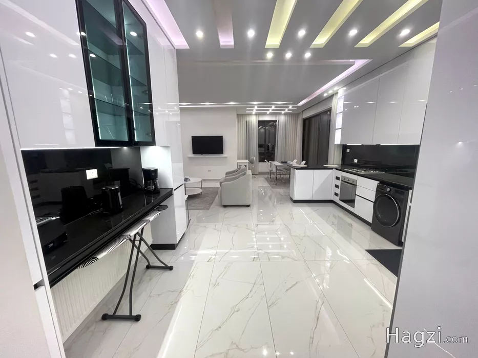 Image slider -  - main image