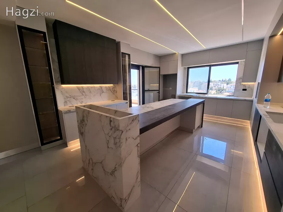 Image slider -  - main image