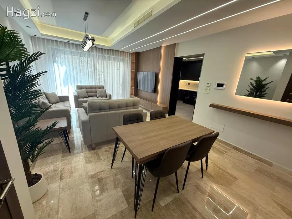 Image slider -  - main image