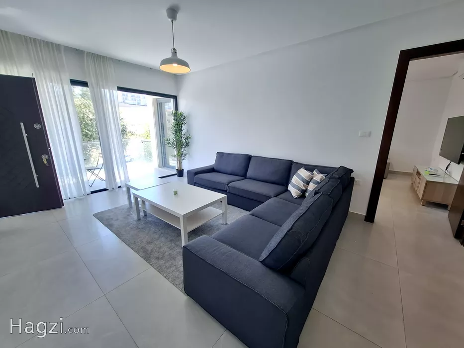 Image slider -  - main image