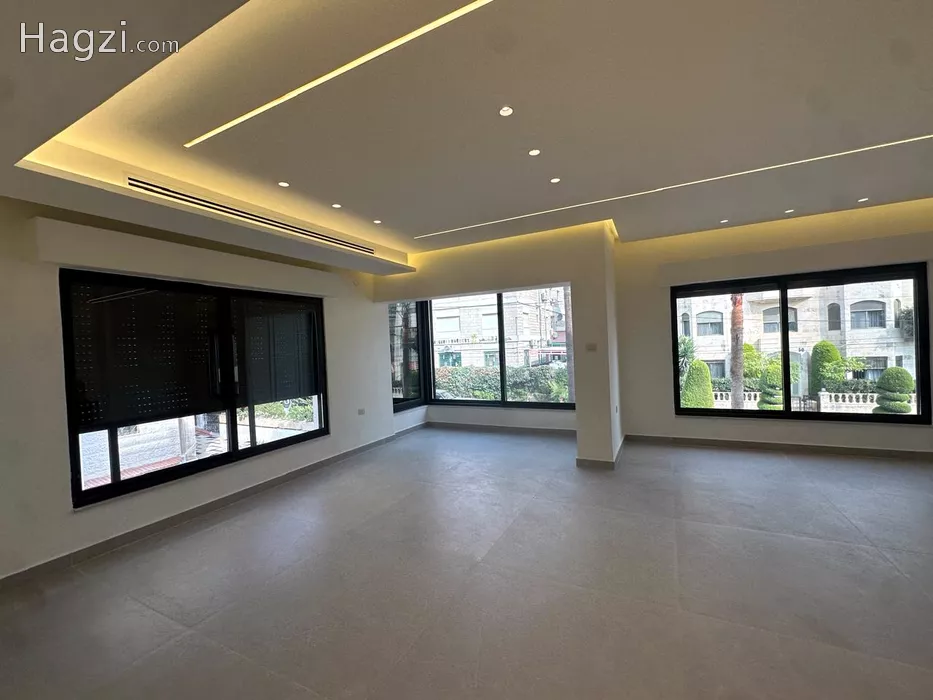 Image slider -  - main image