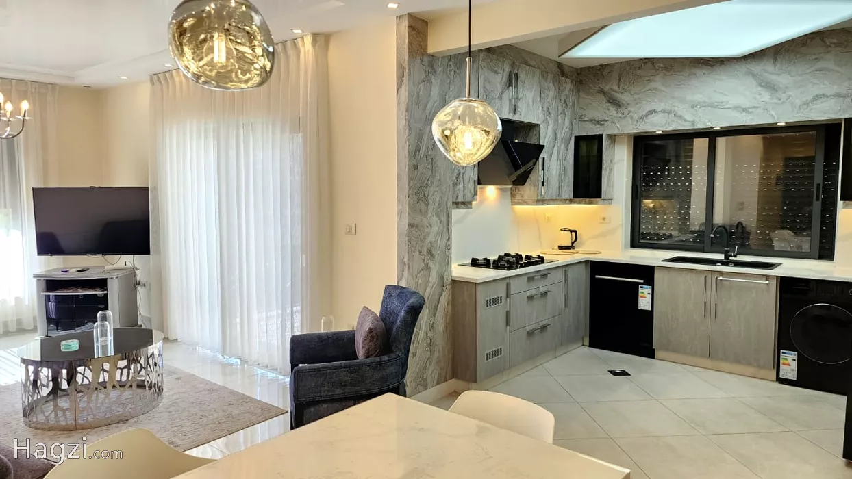 Image slider -  - main image