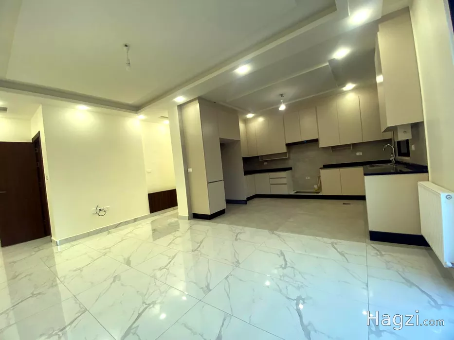 Image slider -  - main image