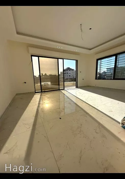 Image slider -  - main image