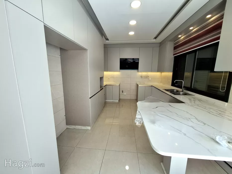 Image slider -  - main image