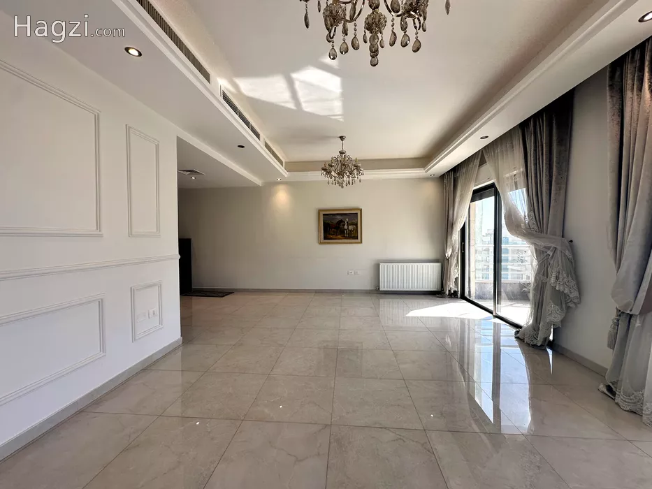 Image slider -  - main image