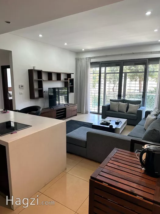 Image slider -  - main image