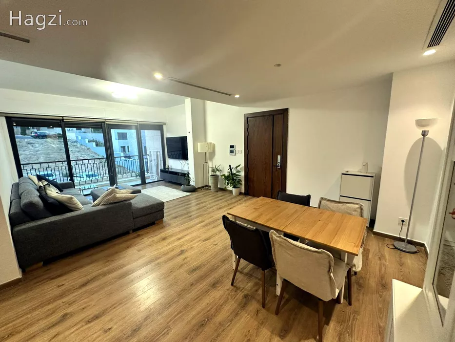 Image slider -  - main image