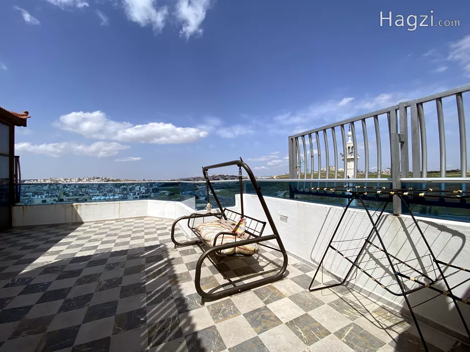 Image slider -  - main image