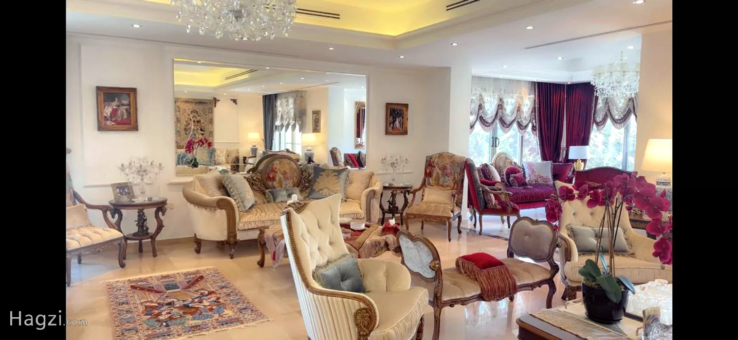 Image slider -  - main image