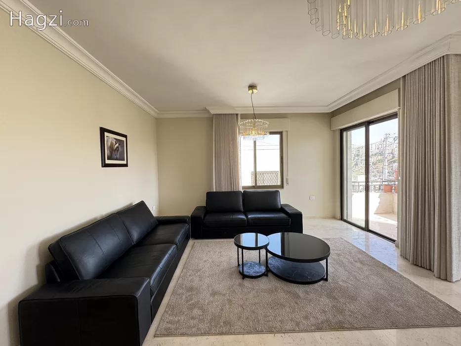 Image slider -  - main image