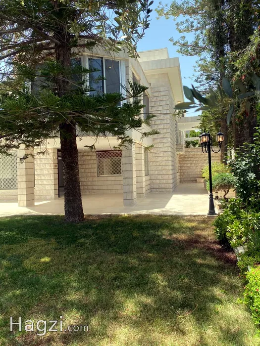 Image slider -  - main image
