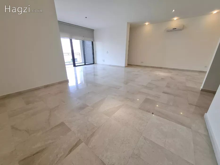 Image slider -  - main image