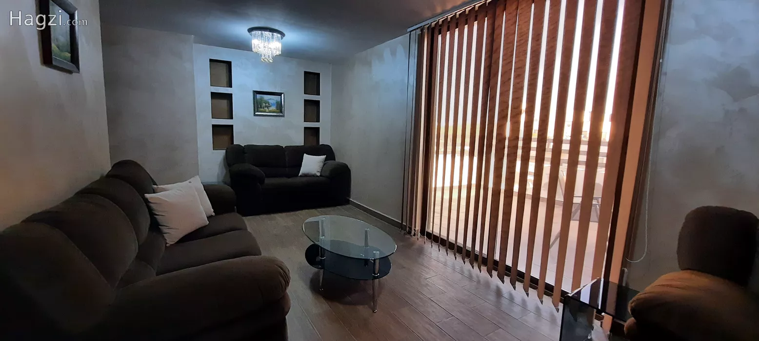 Image slider -  - main image