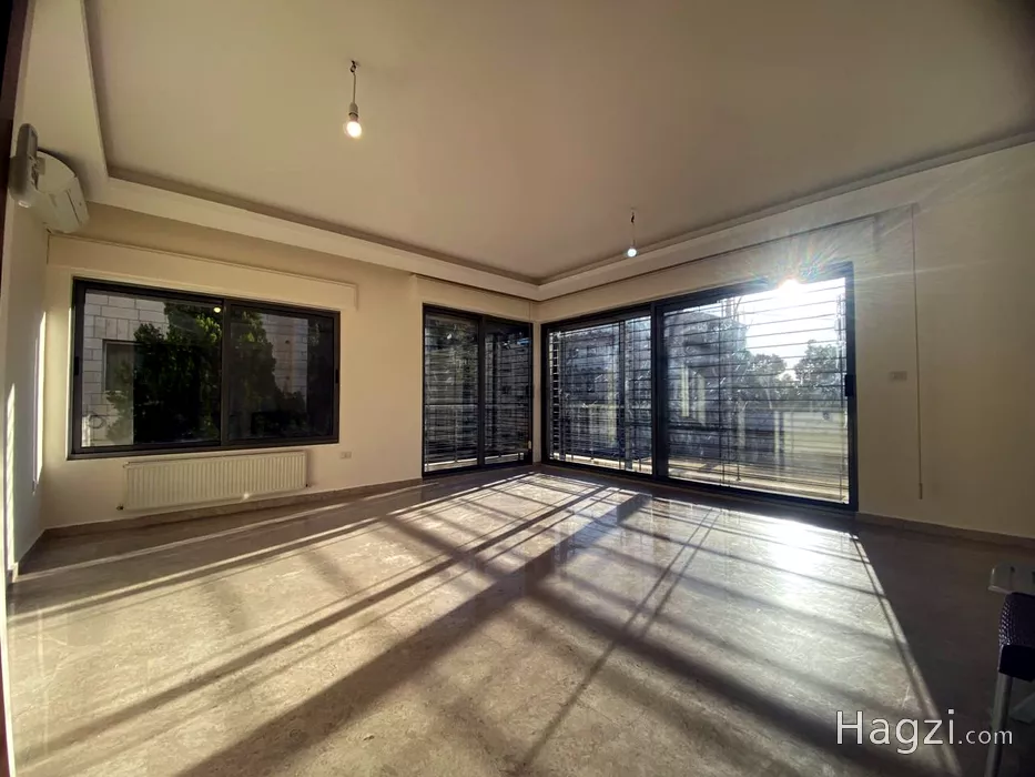 Image slider -  - main image