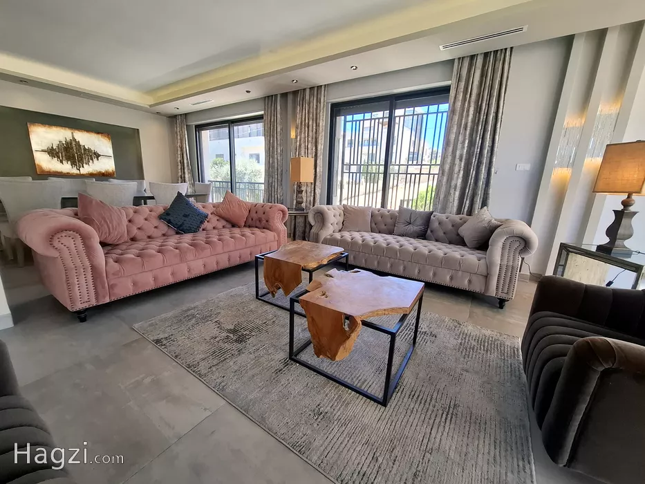 Image slider -  - main image