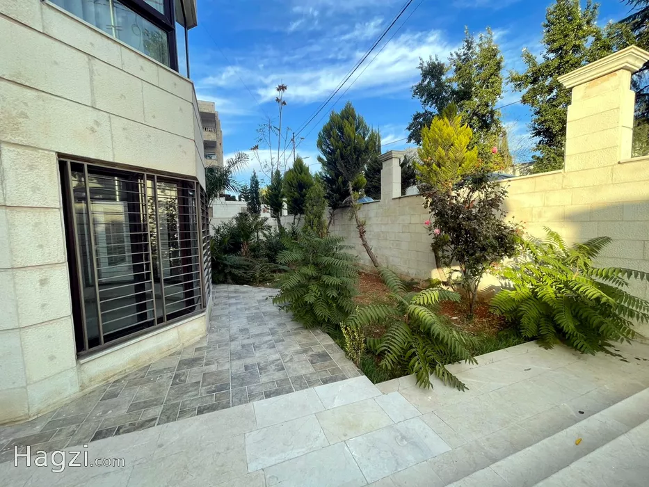 Image slider -  - main image