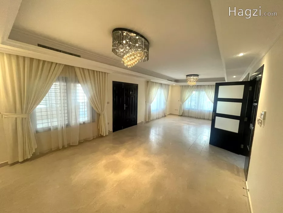 Image slider -  - main image