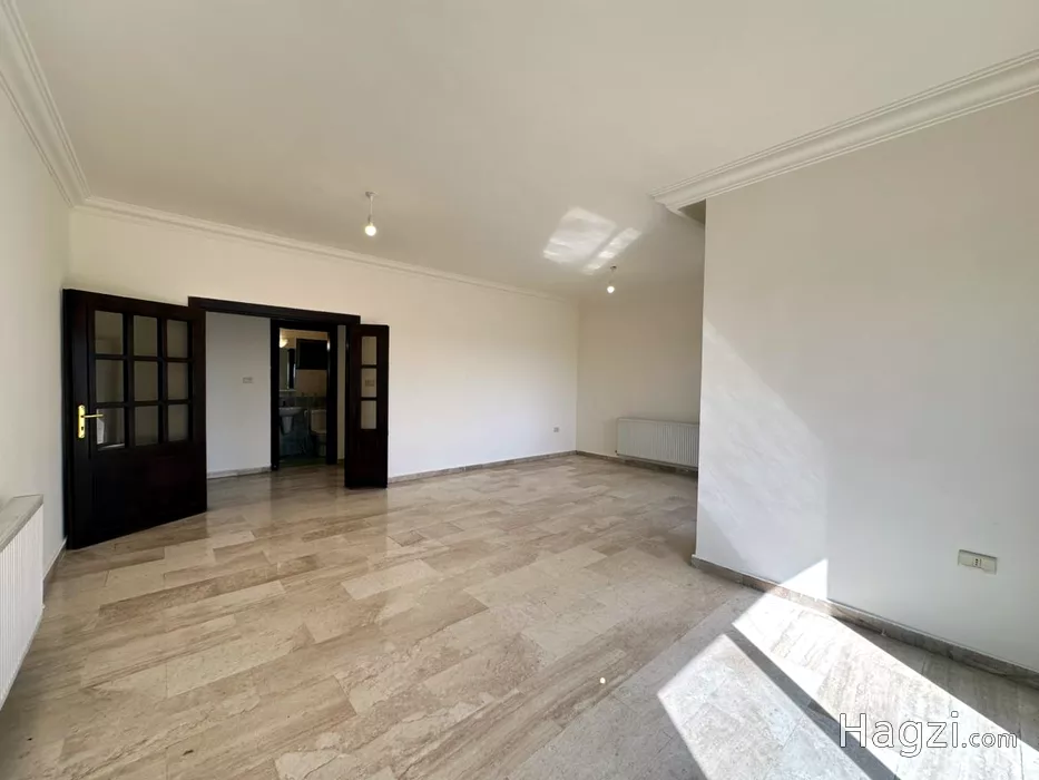 Image slider -  - main image