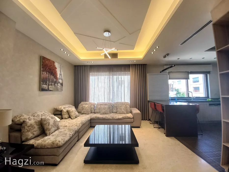 Image slider -  - main image