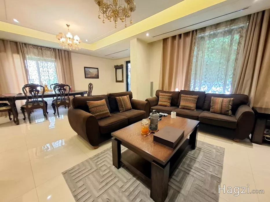 Image slider -  - main image