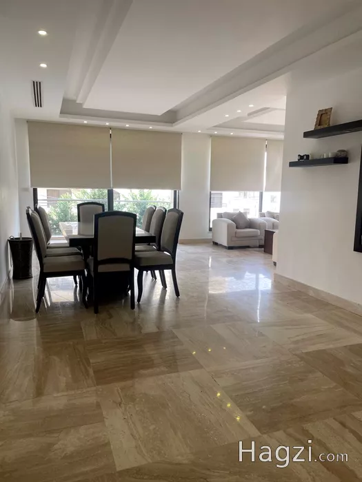 Image slider -  - main image